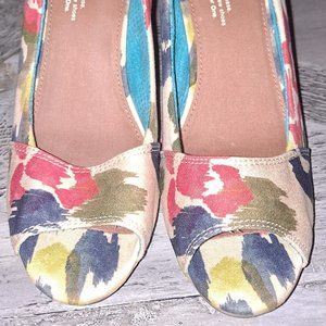 Tom's cork wedge sandals
